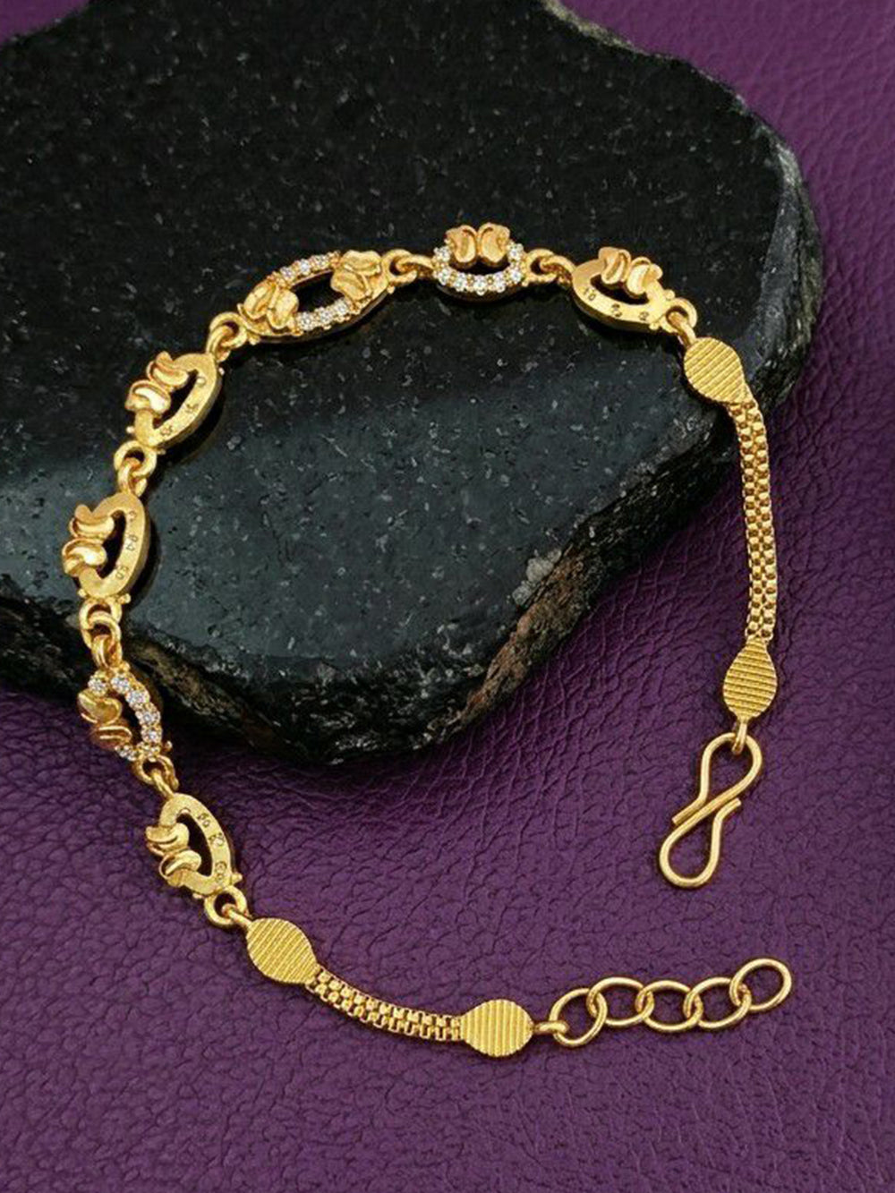 Elara Gold Plated Cubic Zirconia Floral Link Bracelet