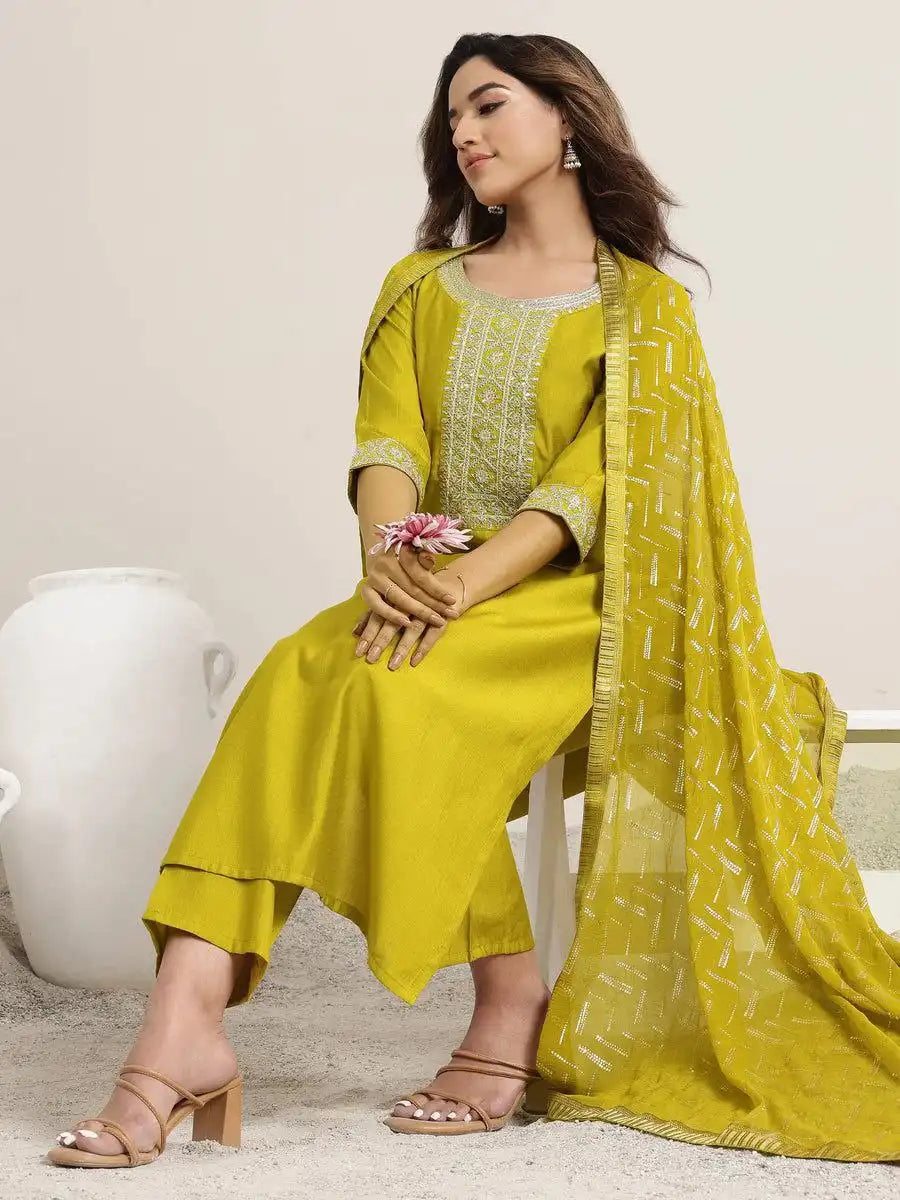 Embroidered Round Neck Straight Kurta Set